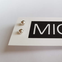 Load image into Gallery viewer, Micro-Granule Studs