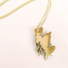 Load image into Gallery viewer, Scotland Necklace 9ct Gold
