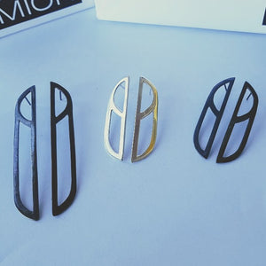 Poise - Geometric Earrings Black & Polished Silver Vsn 1