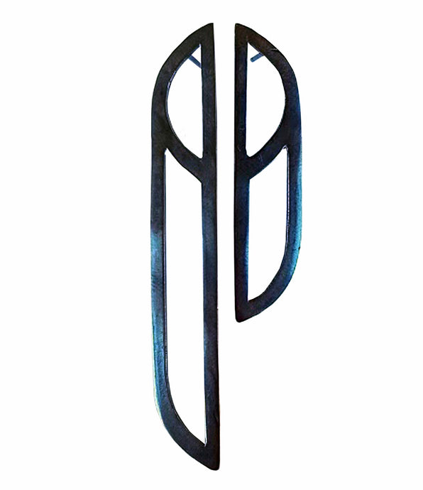 Elegance & Poise - Geometric Earrings Asymmetric Black Vsn 1