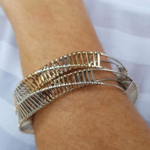 Load image into Gallery viewer, Mobius (Helix) Bangle