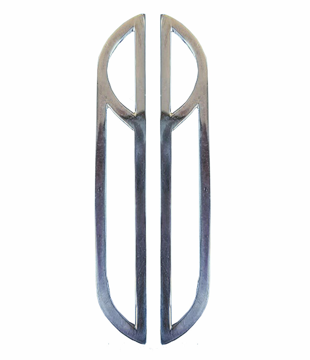 Earrings - Medium Silver