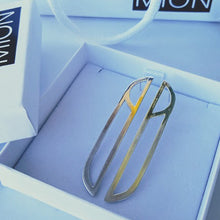 Load image into Gallery viewer, Earrings - Medium Silver
