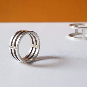 Minimalist Three Bar Ring