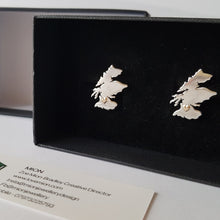 Load image into Gallery viewer, Scotland_Map_Silver_Cufflinks_with_9ct_Gold_Hearts in black gift box