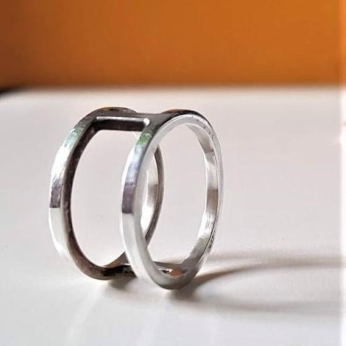 Thumb Ring - Minimal Two Bar