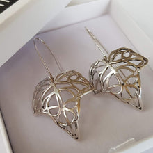 Load image into Gallery viewer, Eidheann - Ivy Leaf Earrings